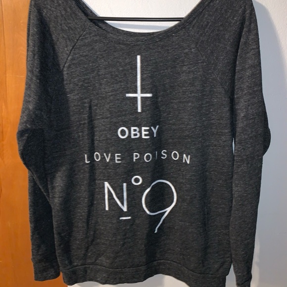 OBEY Sweater - Picture 1 of 2